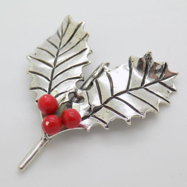 Italian Vintage Italian Handmade Genuine Silver Holly Miniature Figurine Christmas Decorative Miniature For Sale - Image 3 of 8