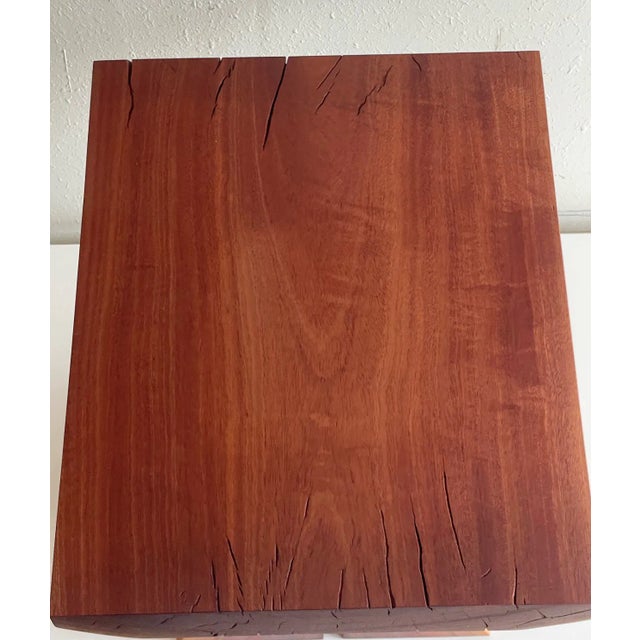 Nakashima Studio Handcrafted Wooden Pedestal End or Side Table | 1980s Rustic For Sale - Image 4 of 10