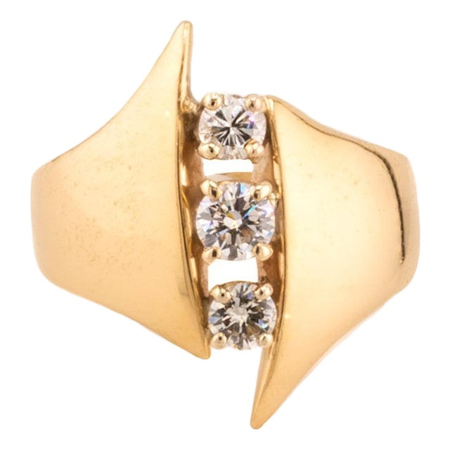 Late 20th Century 14k Diamond Ring, Size 8.5 For Sale