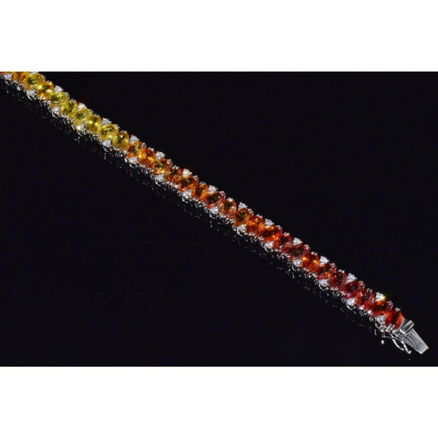 Certified Natural 26.80cts vs F Diamond Sunset Gradient Sapphire 18k Solid Gold Tennis Stacking Bracelet For Sale In Dallas - Image 6 of 15