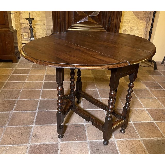 17th Century Oak Gateleg Table For Sale - Image 5 of 11