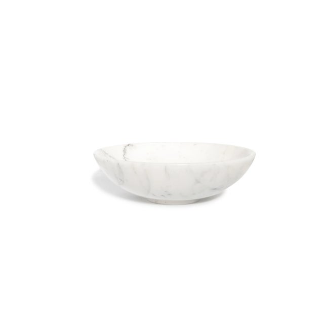Fruit bowl in white carrara marble. processed in carrara, Italy. you have a 100% made in Italy product. it is ideal to...
