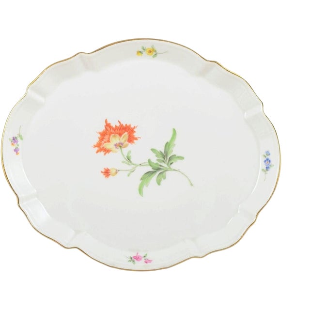 Early 20th Century Oval Porcelain Tray with Floral Decoration from Meissen, Germany For Sale