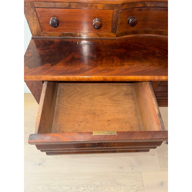 Mid 19th Century Eastern American Empire Dressing Table For Sale In San Diego - Image 6 of 8