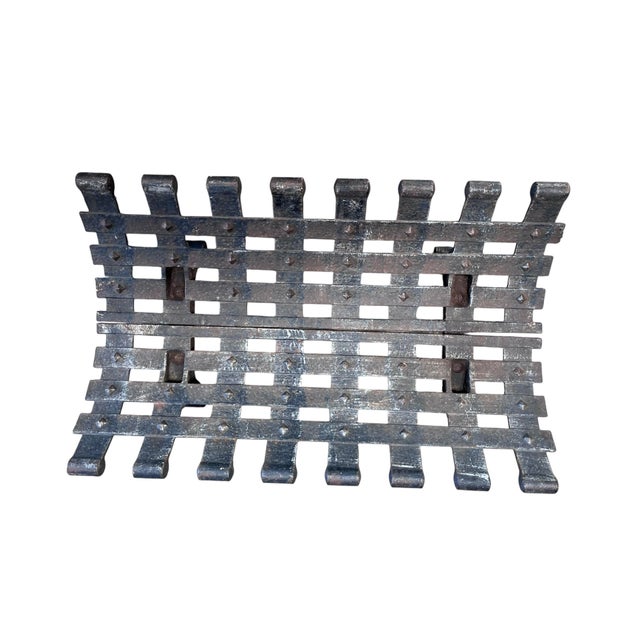 Vintage iron fire great heavy duty. It features a grate / Basket design made of iron ideal for holding logs and creating a...
