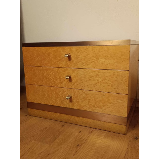 Beautiful pair of 1970s designer bedside tables, made in Italy with brass finishes