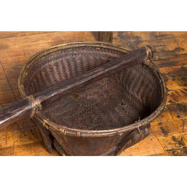 Early 20th Century Shoulder Rice Carrying Yoke with Bamboo & Rattan Baskets For Sale - Image 4 of 12