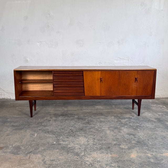 Teak Sideboard from Elliots of Newbury, 1960 For Sale - Image 15 of 18