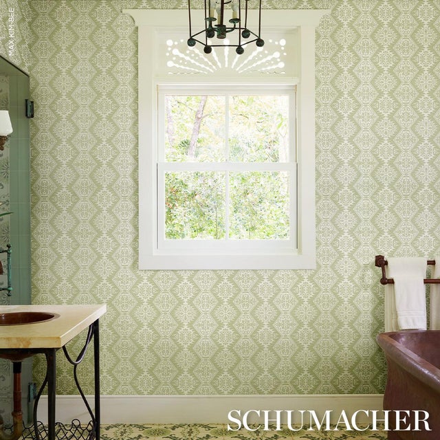 2020s SAMPLE - Schumacher Berkeley Wallpaper In Apple For Sale - Image 5 of 6
