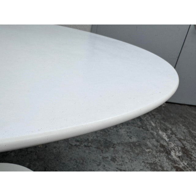 Metal Eero Saarinen for Knoll Studio Tulip Table, White For Sale - Image 7 of 12