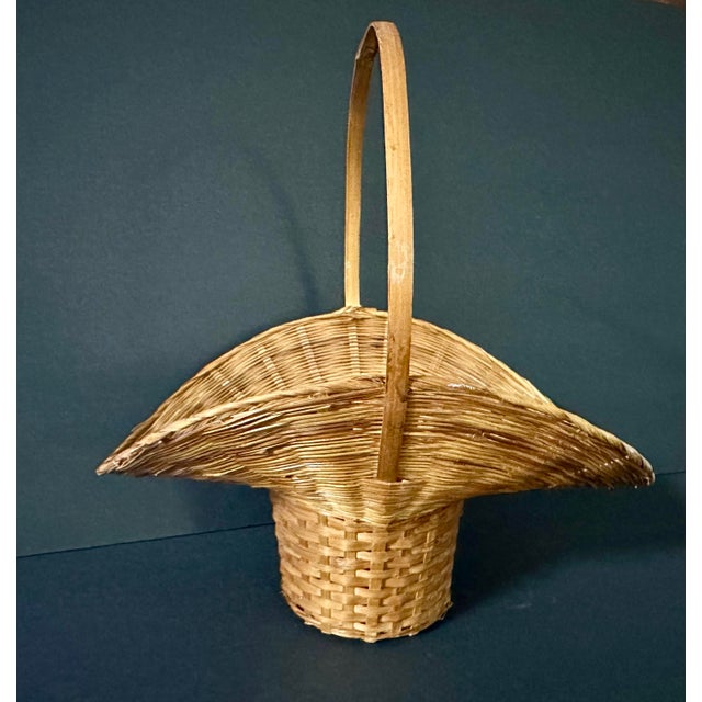 Farmhouse Vintage 1900s Natural Bamboo Woven Hand Basket For Sale - Image 3 of 10