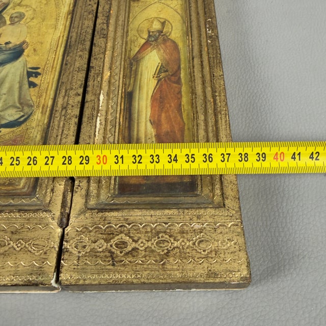 Vintage Italian Sacred Triptych Gilded Wood Gold Background, 1960s For Sale - Image 10 of 11