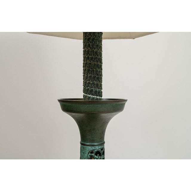 Chinese Vintage Tall Chinese Style Metal Table Lamp With Shade For Sale - Image 3 of 11