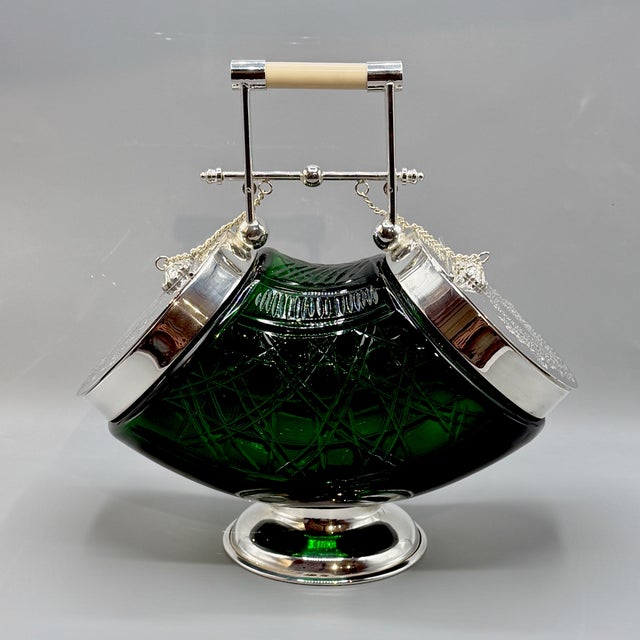 Emerald Green Cut Glass Biscuit Barrel from James Deakin & Sons, 1920 For Sale - Image 6 of 18