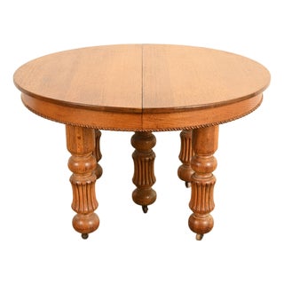 R. J. Horner Style Antique Victorian Carved Oak Extension Dining Table, Circa 1890s For Sale