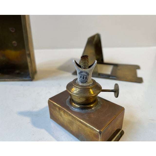 1920s Nautical Ship Lamp in Brass from Sherwoods LTD England, 1920s For Sale - Image 5 of 12