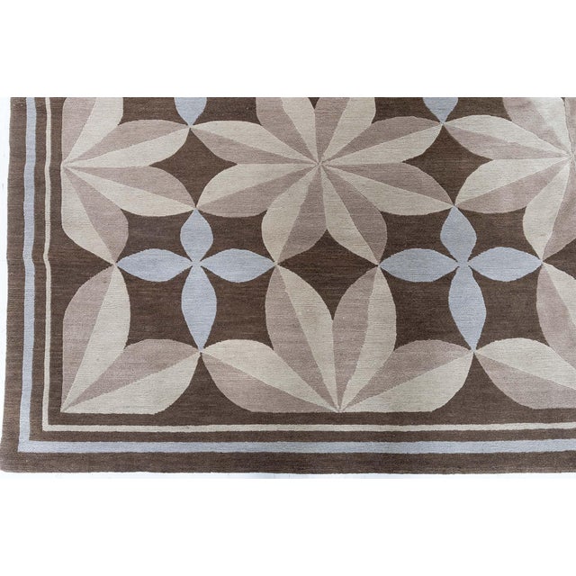 "Pinwheel" Contemporary Bessarabian Floral Pale Sand Rug by Doris Leslie Blau For Sale In New York - Image 6 of 9
