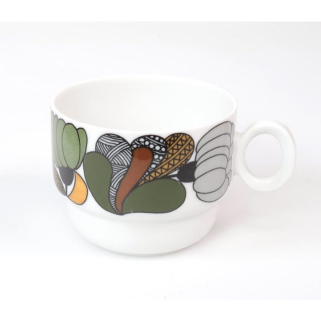 Porcelain Breakfast Tableware, 1970s, Set of 19 For Sale - Image 10 of 18