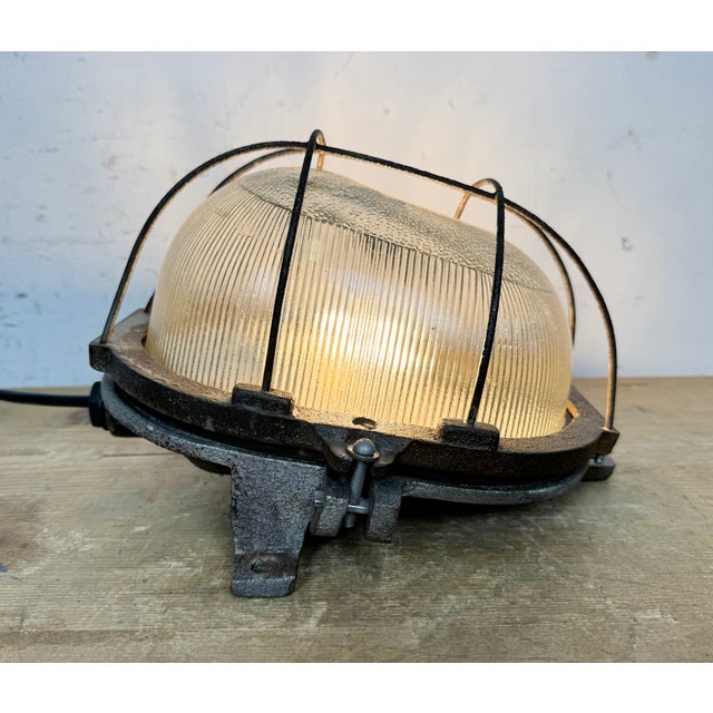 Vintage Industrial Cast Iron Wall Light, 1960s For Sale - Image 14 of 17