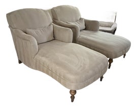 Example of Chaises