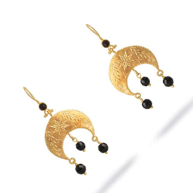 Mystic Moon Onyx Dangle Gold Earrings, A Pair For Sale - Image 4 of 10