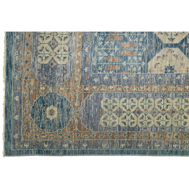 Gray Modern Mamluk Oversize Wool Rug With Geometric Blue Design For Sale - Image 4 of 9