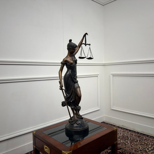 Bronze Statue of Lady Justice, in Very Good conditions. Designed before 1890