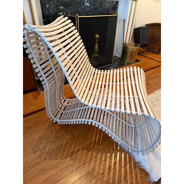 1980s 1980s English Willow Bat Slat Lounge Chair For Sale - Image 5 of 17