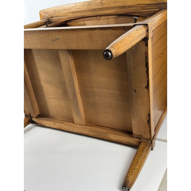 Sienna Mid 20th Century Mid Century Modern Tambour-Door Nightstand Side Table by Tomlinson For Sale - Image 8 of 10