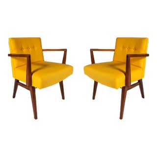 Set of Two (2) Rare Restored Mid-Century Modern Model C-108 Armchairs in Walnut Attributed to Jens Risom for Jens Risom Design, Usa, C. 1950s For Sale