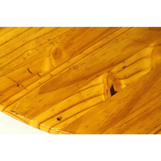 Mid-Century Modern Scandinavian Round Pine Dining Table, 1970s For Sale - Image 3 of 7