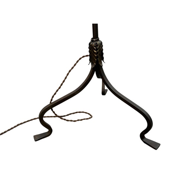 1920s 1920s Wrought Iron Spanish Revival Floor Lamp With Adjustable Height For Sale - Image 5 of 10