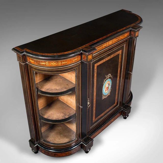 Wood 1850s Victorian Antique Drawing Room Credenza, English, Walnut, Display Cabinet For Sale - Image 7 of 11