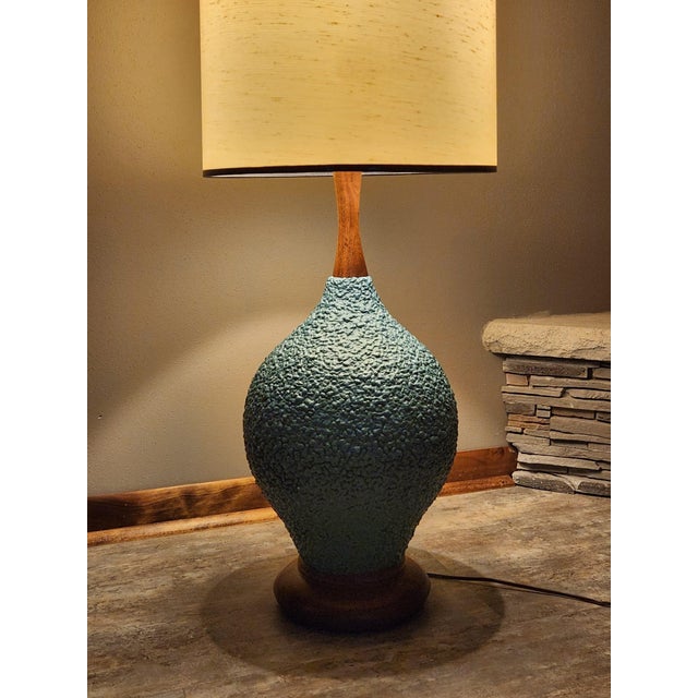 Mid-Century Modern 1958 Quartite Creative Corp. Atomic Popcorn Chalkware Table Lamp For Sale - Image 3 of 16