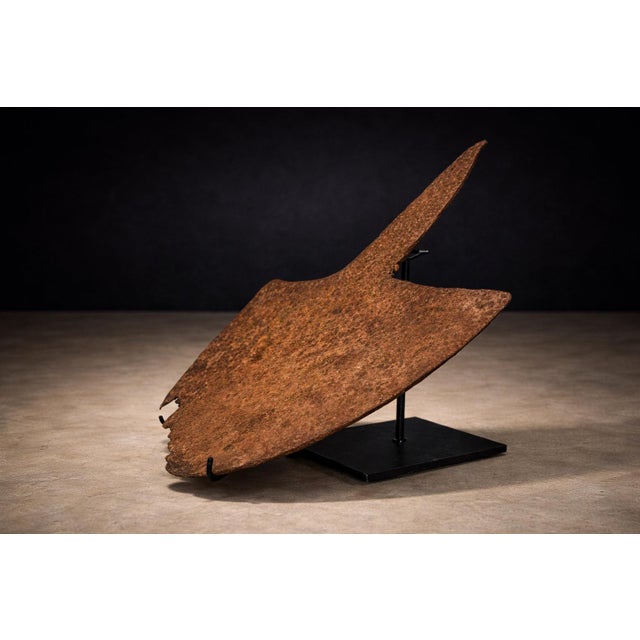 Early 20th Century Mambila / Chamba Hoe Currency — North Eastern Nigeria & Cameroon For Sale In New York - Image 6 of 11