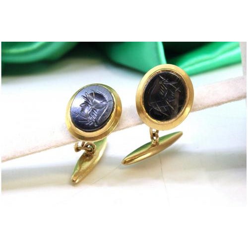 Gold Cufflinks with Figures, Set of 2 For Sale - Image 6 of 8