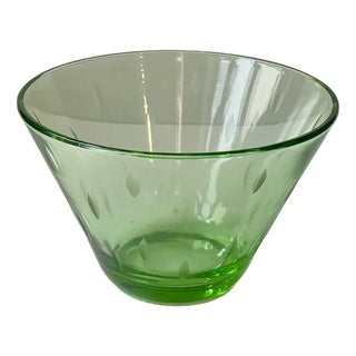 Uranium Green Art Glass Bowl with Arrows by Jacob E. Bang for Holmegaard, 1930s For Sale