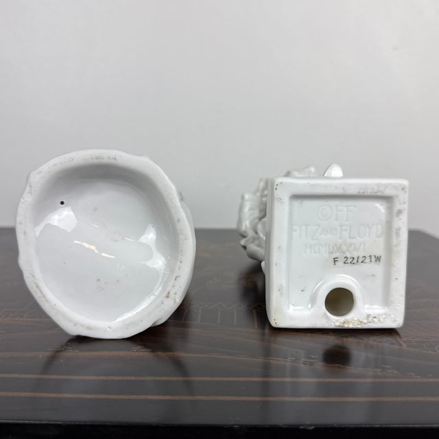 1970s 1970s Pair of Fitz and Floyd Blanc De Chine Asian Figures. For Sale - Image 5 of 6