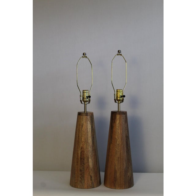 Pair of Early 20th Century Lightolier Influence Table Lamps For Sale - Image 10 of 10