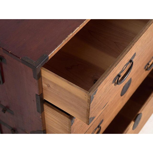 Antique Japanese Tansu in Wood For Sale - Image 4 of 16