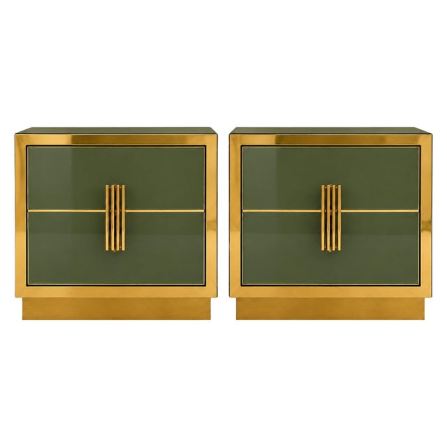Olive Green Glass Nightstand with Recessed Brass Plinths, Italy, Set of 2 For Sale - Image 11 of 11