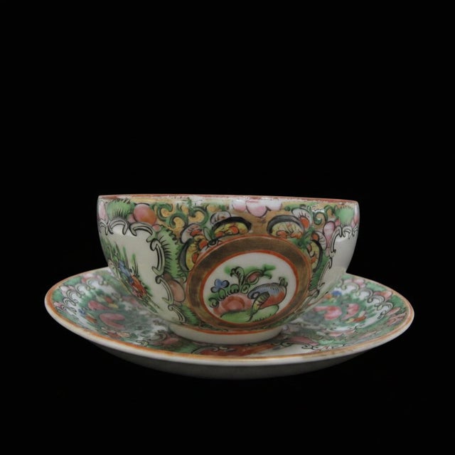 Chinese Export Famille Rose Medallion Porcelain Tea Cup & Saucer Set of 4 For Sale In Portland, OR - Image 6 of 18