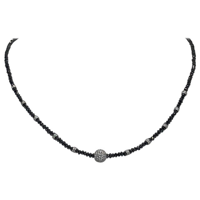 2010s Diamond Black White Necklace 19 TCW 18k Gold Certified For Sale - Image 5 of 8