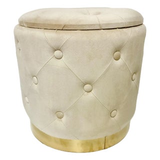 1980s Vintage Chippendale Boho Chic Hollywood Regency Tufted Velvet Stool. For Sale