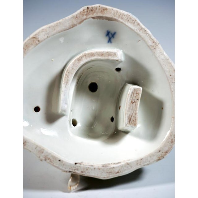 Porcelain Bacchanal with Wine Barrel by Kaendler & Meyer for Meissen, 1760 For Sale - Image 10 of 11
