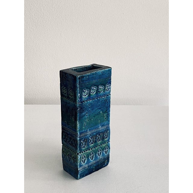 Rimini Blue Vase by Aldo Londi for Bitossi, Italy For Sale - Image 5 of 15