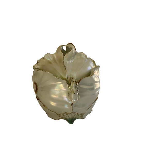 Traditional Rare Antique Royal Bayreuth White Poppy Porcelain Humidor Jar Figural Deponiert Germany Early 1900s For Sale - Image 3 of 7