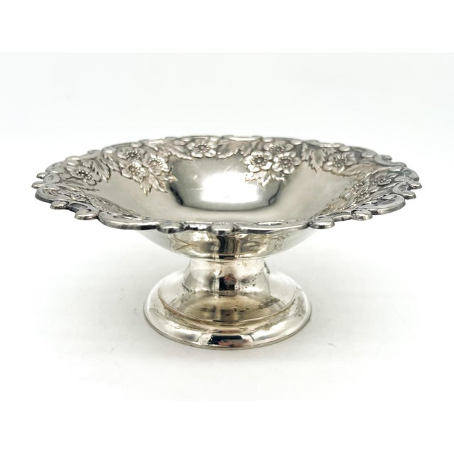 Vintage Silverplate Floral Repoussé Pedestal Candy/ Nut Bowl – Traditional / Hollywood Regency For Sale - Image 10 of 13