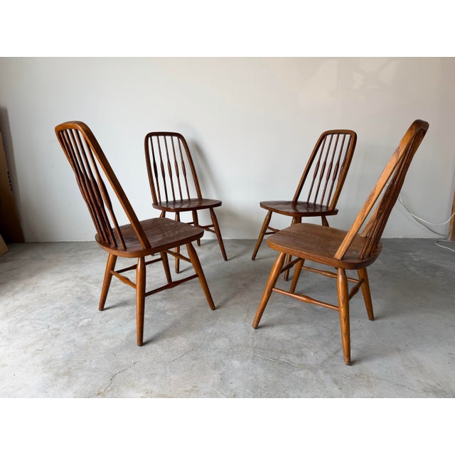 Vintage Virginia House Solid Oak Windsor-Style Dining Chairs – Set of 4 For Sale - Image 9 of 13