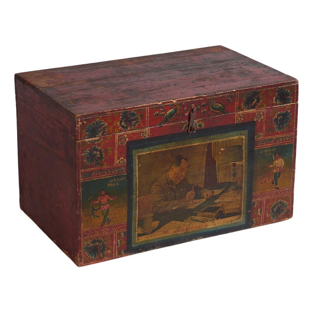 Antique Chinese Storage Trunk with Chairman Mao Paintind, 1900s For Sale